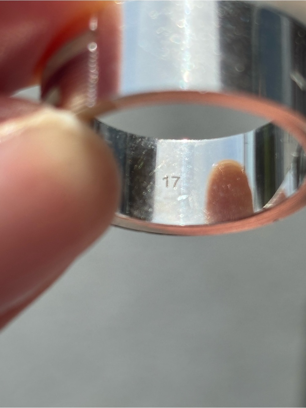 Gucci Silver-(925) Ring with Geometric Cutout (17 Italian or 8 US) - Picture 7 of 12